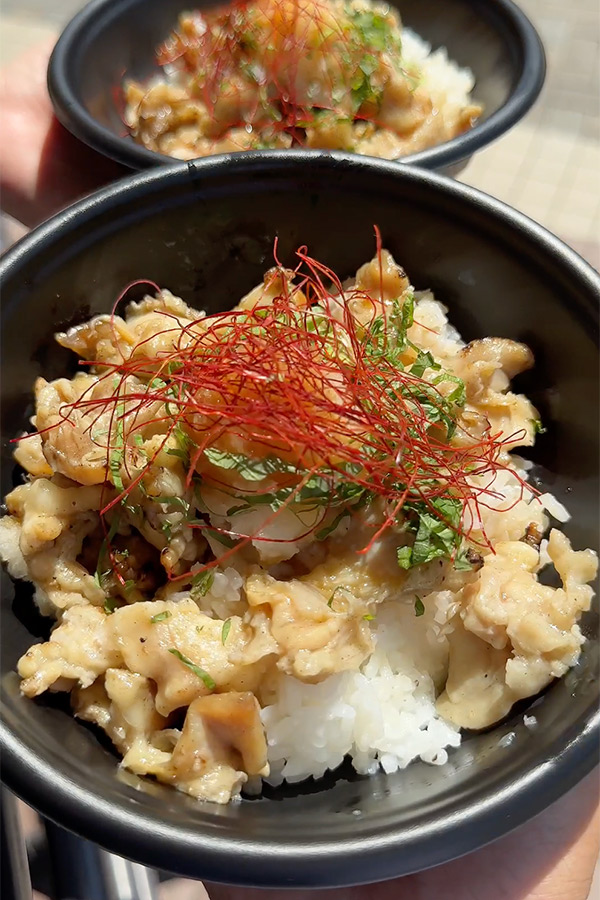 ポン酢でさっぱり！希少部位を使った鶏ハラミ丼